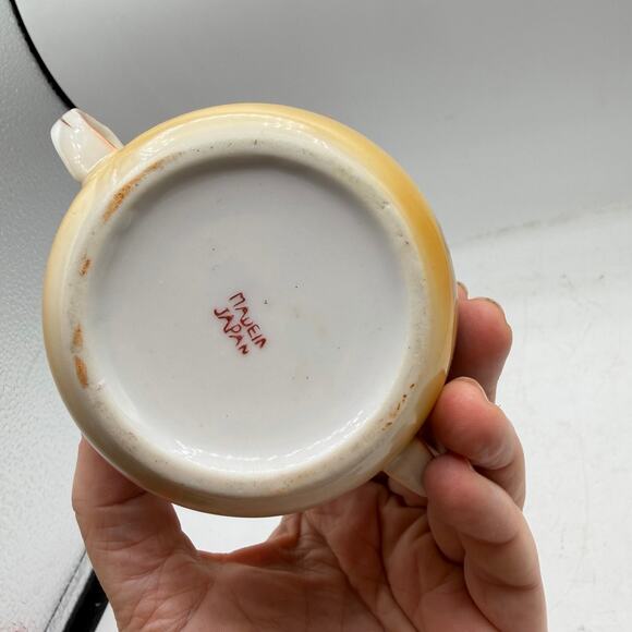 Halloween Decorative Sculpture Assemblage - Vintage Pez Junk Salvage - Picture 4 of 4